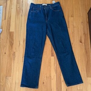 Abercrombie - Ultra High Rise 90’s Straight Denim